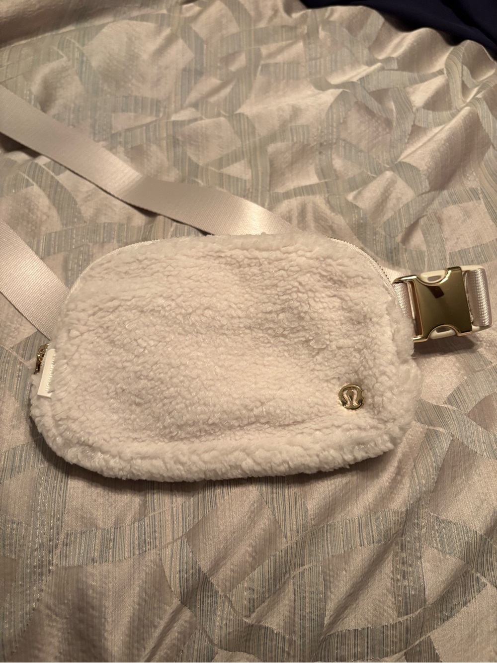 Lululemon Fleece Everywhere Belt Bag 1L